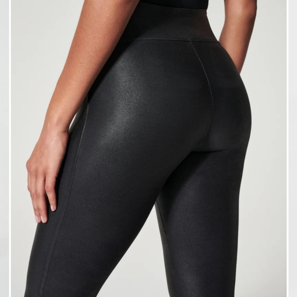 SPANX Pants - Spanx Faux Leather Leggings Size Medium